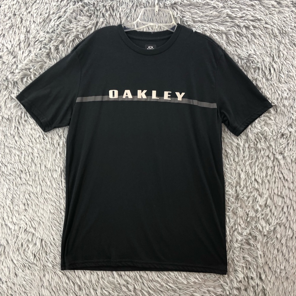 Oakley Tshirt Mens Large Hydrolix Regular Fit Spellout Black White Short Sleeve